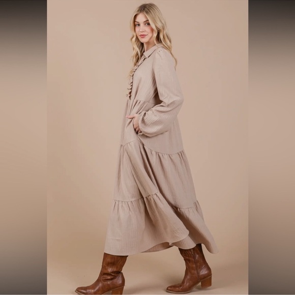 Prairie House Inspired Maxi Dress - Picture 8 of 9